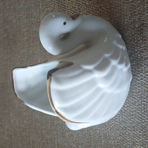 Vintage Small Swan Handpainted Ceramic Planter - Picture 2 of 6